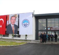 TBMM Milli Savunma Komisyonu Başkanı Akar, Kayseri'de kanser hastalarına hizmet verecek merkezi inceledi