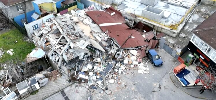 GÜNCELLEME – Ümraniye'de bitişik haldeki iki bina çöktü