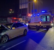 Zeytinburnu'nda trafik kazasında 1'i ağır 4 kişi yaralandı