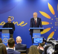 Arnavutluk'ta, Ukrayna-Güneydoğu Avrupa Zirvesi sona erdi
