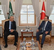 Bakan Kacır, Suudi Arabistan Yatırım Bakanı Al-Falih ile görüştü: