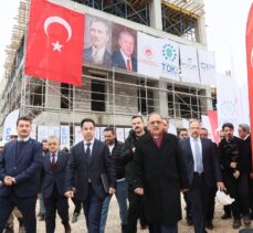 Bakan Özhaseki, Adıyaman'da “Yerinde Dönüşüm Projesi”yle yapılan evi ziyaret etti: