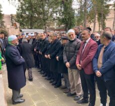 Bakan Özhaseki, Kayseri'de cenaze törenine katıldı