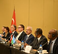 Bakan Uraloğlu, Türk ve Cibutili iş insanlarının katıldığı çalışma toplantısında konuştu: