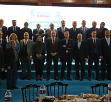 Balıkesir'de Uluslararası Vuslat Platformunun “Yerelden Genele Hizmet Anlayışımız” konferansı yapıldı