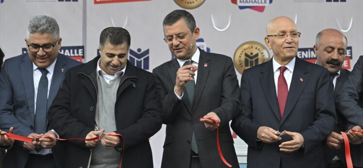 CHP Genel Başkanı Özel, Pir Sultan Abdal Cemevi'ni açtı: