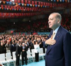 Cumhurbaşkanı Erdoğan: “Hangi zorlukla, engelle karşılaşırsak karşılaşalım Hatay'ı eskisinden daha görkemli, güvenli, canlı bir şehir haline getirinceye kadar bize durmak yok”