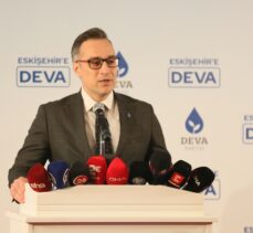 DEVA Partisi Genel Başkanı Babacan, Eskişehir'de aday tanıtım toplantısına katıldı: