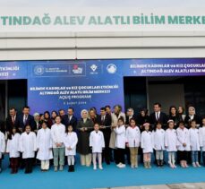 Emine Erdoğan, Altındağ'da yazar Alev Alatlı'nın adı verilen bilim merkezinin açılışını yaptı: