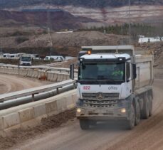 Erzincan'da kayıp işçileri arama çalışmaları 6'ncı gününde devam ediyor