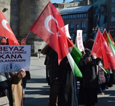 Erzurum'da hekimler ve sağlıkçılar Filistin için “sessiz yürüyüş” yaptı