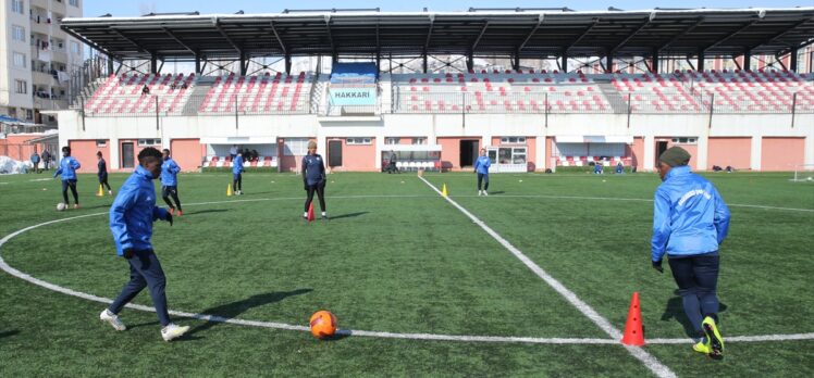 Hakkarigücü Kadın Futbol Takımı 2'si yabancı 3 transferle kadrosunu güçlendirdi