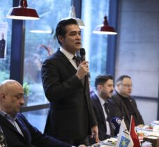 İYİ Parti İBB Başkan adayı Kavuncu, seçim çalışmalarını Ataşehir'de sürdürdü