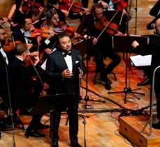 Limak Filarmoni Orkestrası yılın ikinci konserini İzmir'de verdi