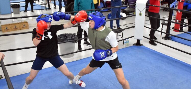 Milli boksör Buse Naz Çakıroğlu, Tokyo'da kaçırdığı altını Paris'te kazanmak istiyor: