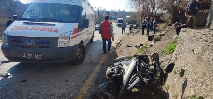 Muğla'da otomobille çarpışan motosikletin sürücüsü hayatını kaybetti