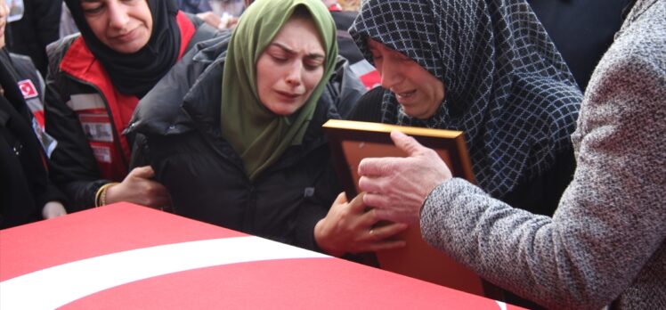 GÜNCELLEME – Pençe-Kilit Operasyonu'nda şehit olan Salih Ay, Erzincan'da son yolculuğuna uğurlandı