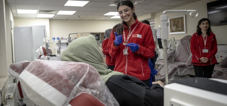 Türk Kızılaydan işitme engellilere özel kan bağışı etkinliği
