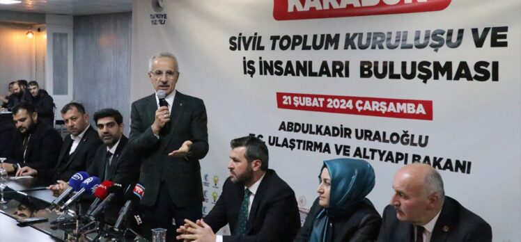 Bakan Uraloğlu, Karabük'te STK temsilcileri ve iş insanlarıyla buluştu: