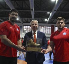 ABB Başkanı Mansur Yavaş, ASKİ Sporlu güreşçilerini ziyaret etti