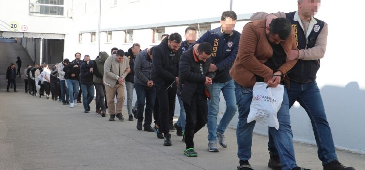 Adana merkezli “Sibergöz-23” operasyonlarında yakalanan 74 zanlı tutuklandı