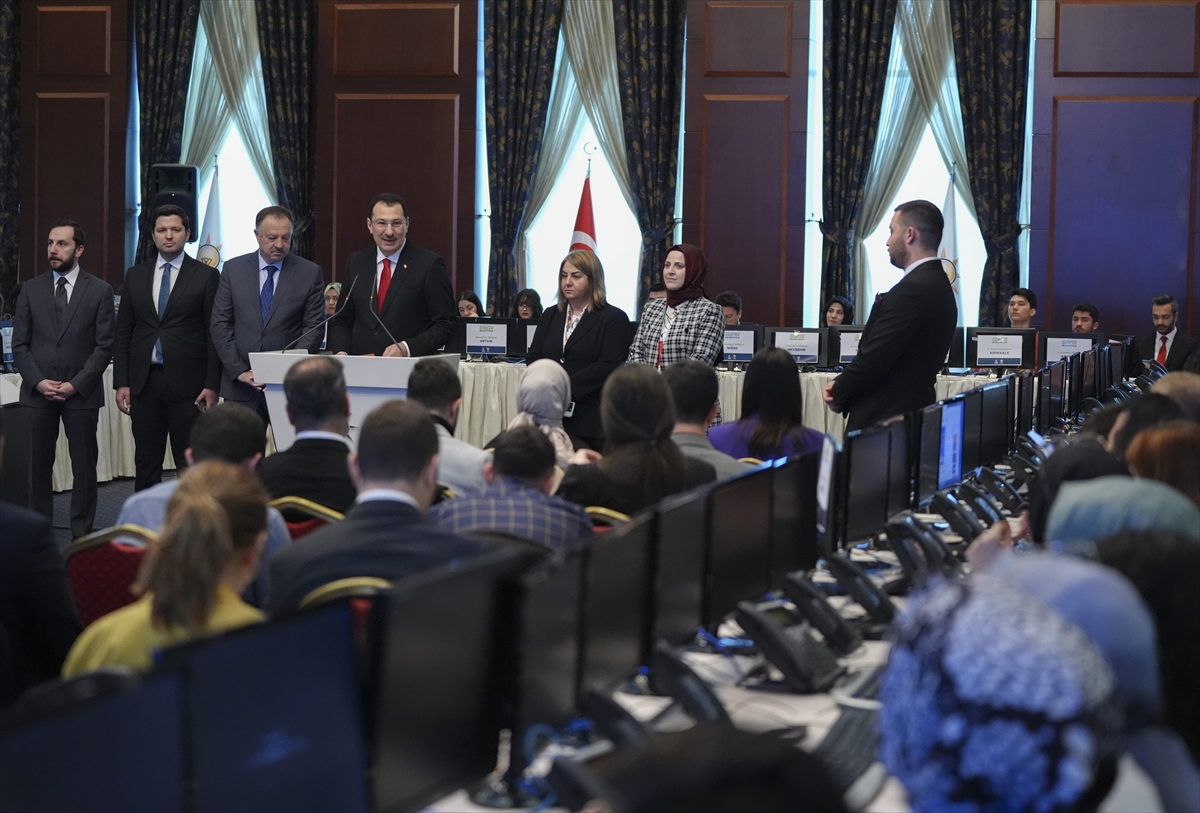 AK Parti Genel Başkan Yardımcısı Yavuz, basın toplantısı düzenledi: