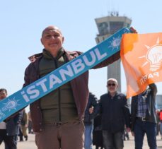 AK Parti'nin “Yeniden Büyük İstanbul Mitingi” için katılımcılar alana gelmeye başladı