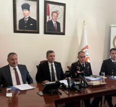Antalya'da suç örgütüne yönelik operasyonda 14 kişi gözaltına alındı