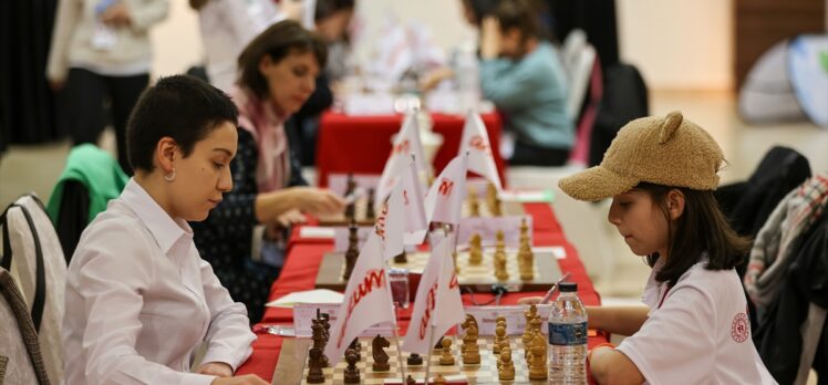 Arzum Türkiye Kadınlar Satranç Şampiyonası Gaziantep'te başladı
