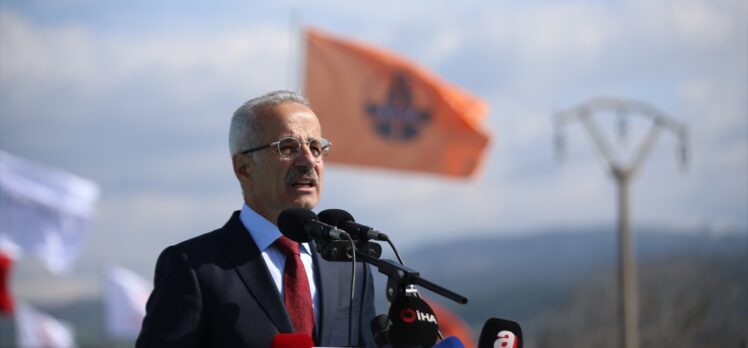 Bakan Uraloğlu, Bayramiç-Etili Çevre Yolları ve Çanakkale Merkez Sarıcaeli Kavşağı Açılış Töreni'nde konuştu:
