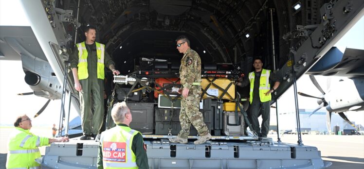 Belçika, Gazzelilere havadan ulaştırılmak üzere yardım malzemeleri gönderdi