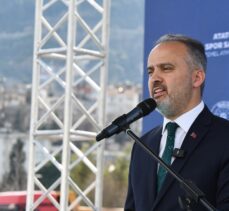 Gençlik ve Spor Bakanı Bak, Bursa'da Yıldırım Gençlik Merkezi'nin açılışına katıldı:
