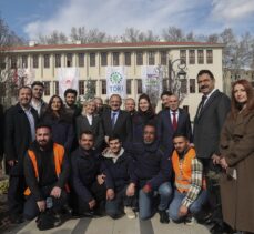 Çevre, Şehircilik ve İklim Değişikliği Bakanı Özhaseki, Saraçoğlu Mahallesi'ni ziyaret etti: