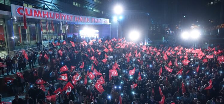 CHP Genel Başkanı Özel, genel merkezde partililere hitap etti: