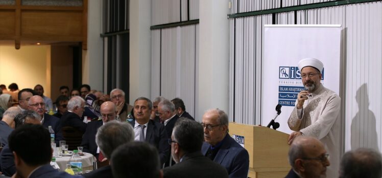 Diyanet İşleri Başkanı Erbaş, İslam Araştırmaları Merkezi'nin iftarında konuştu: