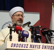 Diyanet İşleri Başkanı Erbaş, “İslam'ın Rehberliğinde Bilgiden Bilince” konulu konferansa katıldı: