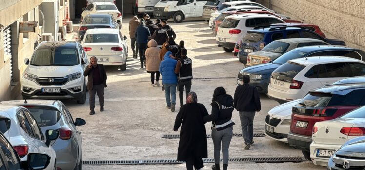 Elazığ'da kamuyu zarara uğrattıkları iddiasıyla 7 şüpheli yakalandı