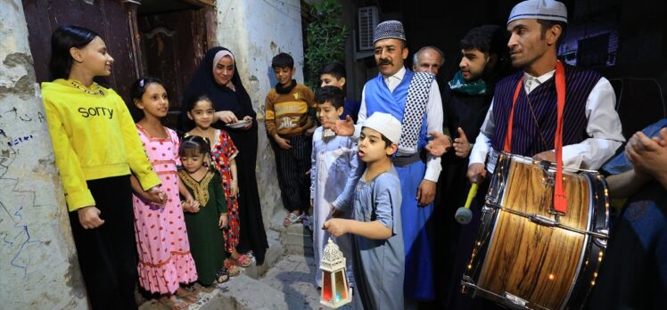 Irak'ta en tatlı ramazan geleneği “Majina Majina” devam ediyor