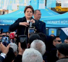 İYİ Parti Genel Başkanı Akşener Kütahya'da esnafı ziyaret etti