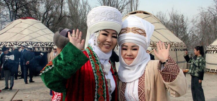 Kırgızistan'da Nevruz Bayramı öncesinde “sümölök” tatlısı pişirilmeye başlandı