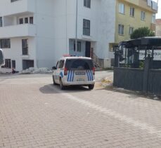 Kocaeli'de evinin önünde silahlı saldırıya uğrayan genç kadın öldü