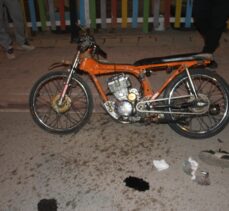 Konya'da 2 kişinin yaralandığı motosiklet kazası güvenlik kamerasında