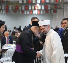 Mardin'de farklı inanç gruplarının temsilcileri iftarda buluştu