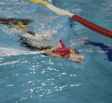Paletli Yüzme Kulüplerarası Gençler Türkiye Şampiyonası, Sakarya'da başladı