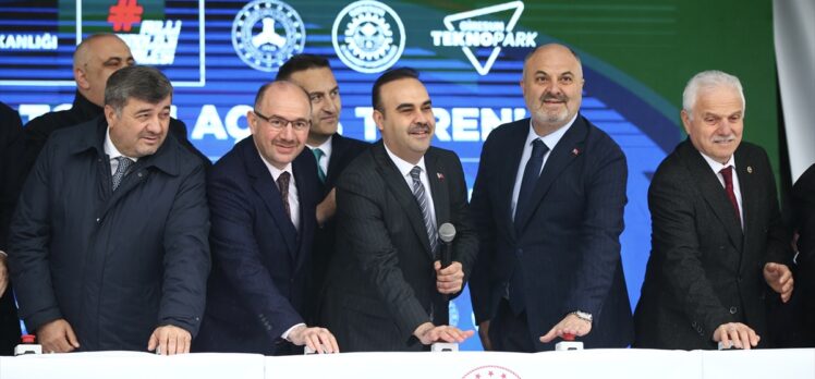 Sanayi ve Teknoloji Bakanı Kacır, Giresun'da açılış ve temel atma töreninde konuştu: