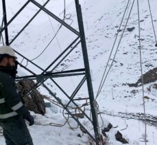 Şırnak'ta hava muhalefeti nedeniyle meydana gelen elektrik arızası giderildi