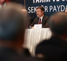 Tarım ve Orman Bakanı Yumaklı, Adana'da tarım sektörü temsilcileriyle buluştu: