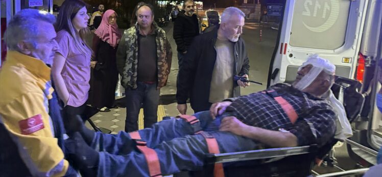 Tokat'ta akrabalar arasında çıkan silahlı ve sopalı kavgada 3 kişi yaralandı