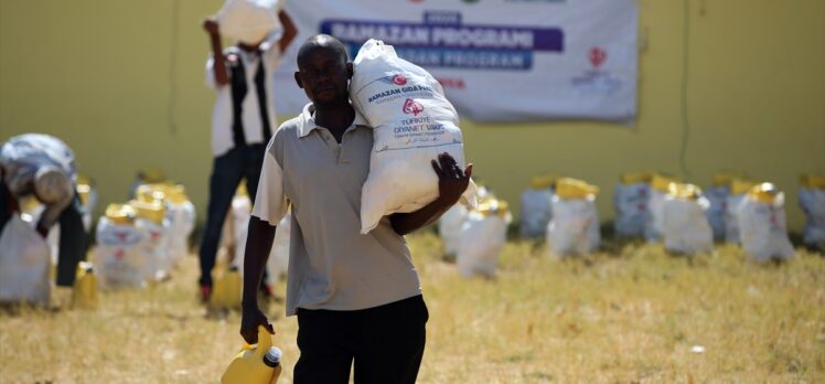 Türkiye Diyanet Vakfı, Kenya'da gıda yardımı yaptı