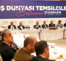 Ulaştırma ve Altyapı Bakanı Uraloğlu, Diyarbakır'da iş insanlarıyla buluştu:
